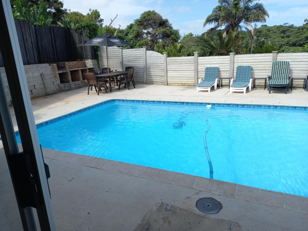 Poolside Guest House 谢普斯敦港 外观 照片