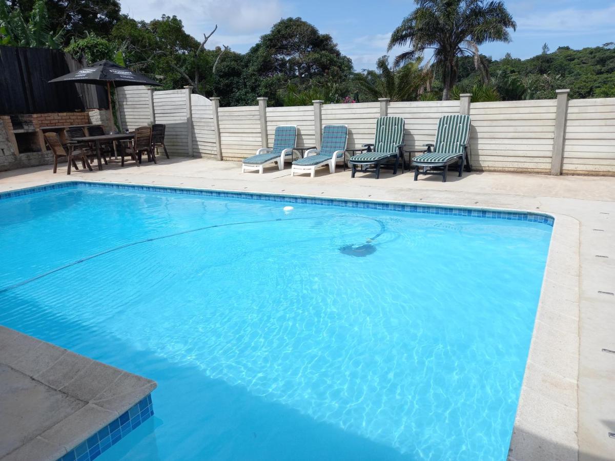 Poolside Guest House 谢普斯敦港 外观 照片