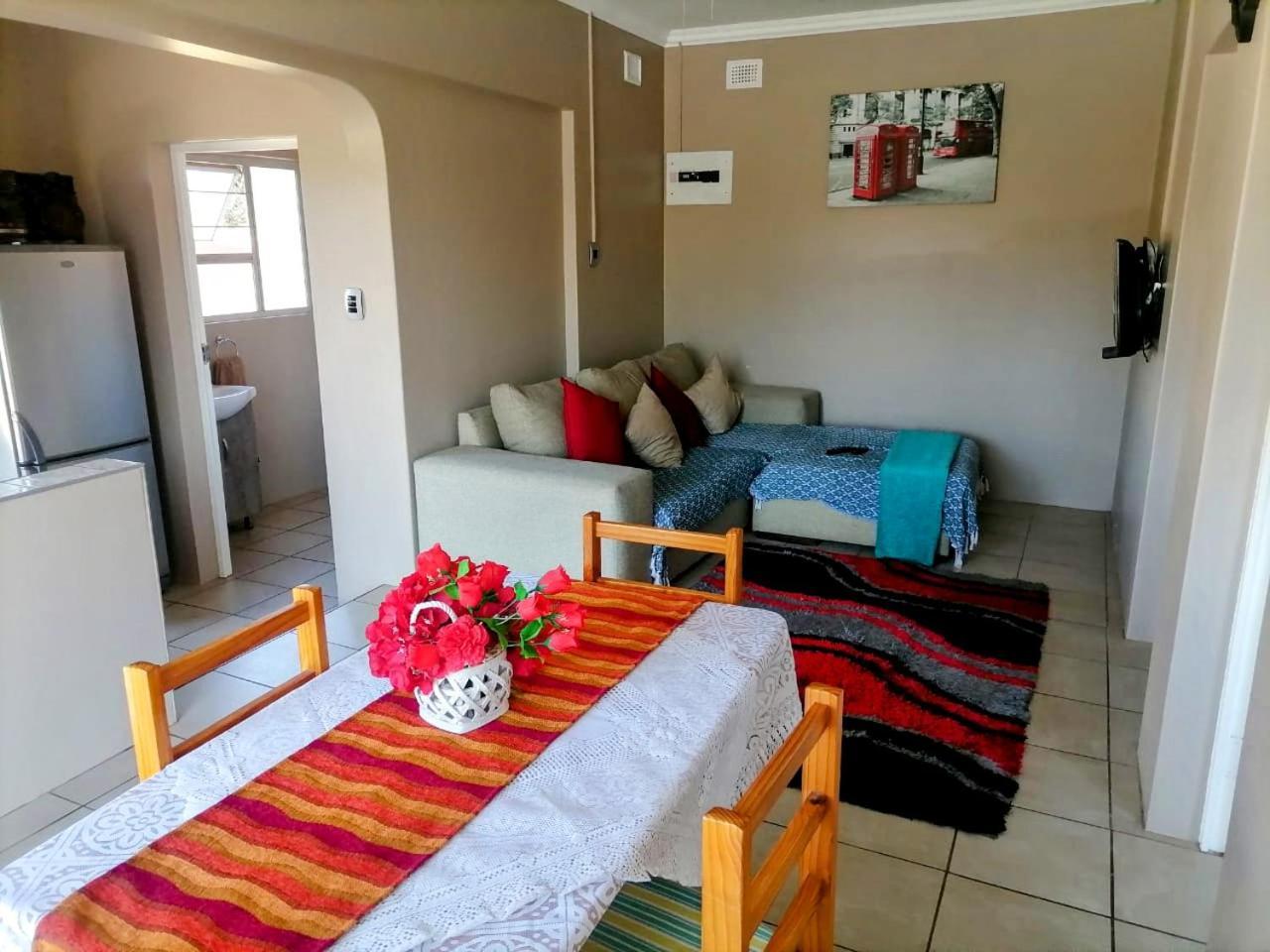 Poolside Guest House 谢普斯敦港 外观 照片